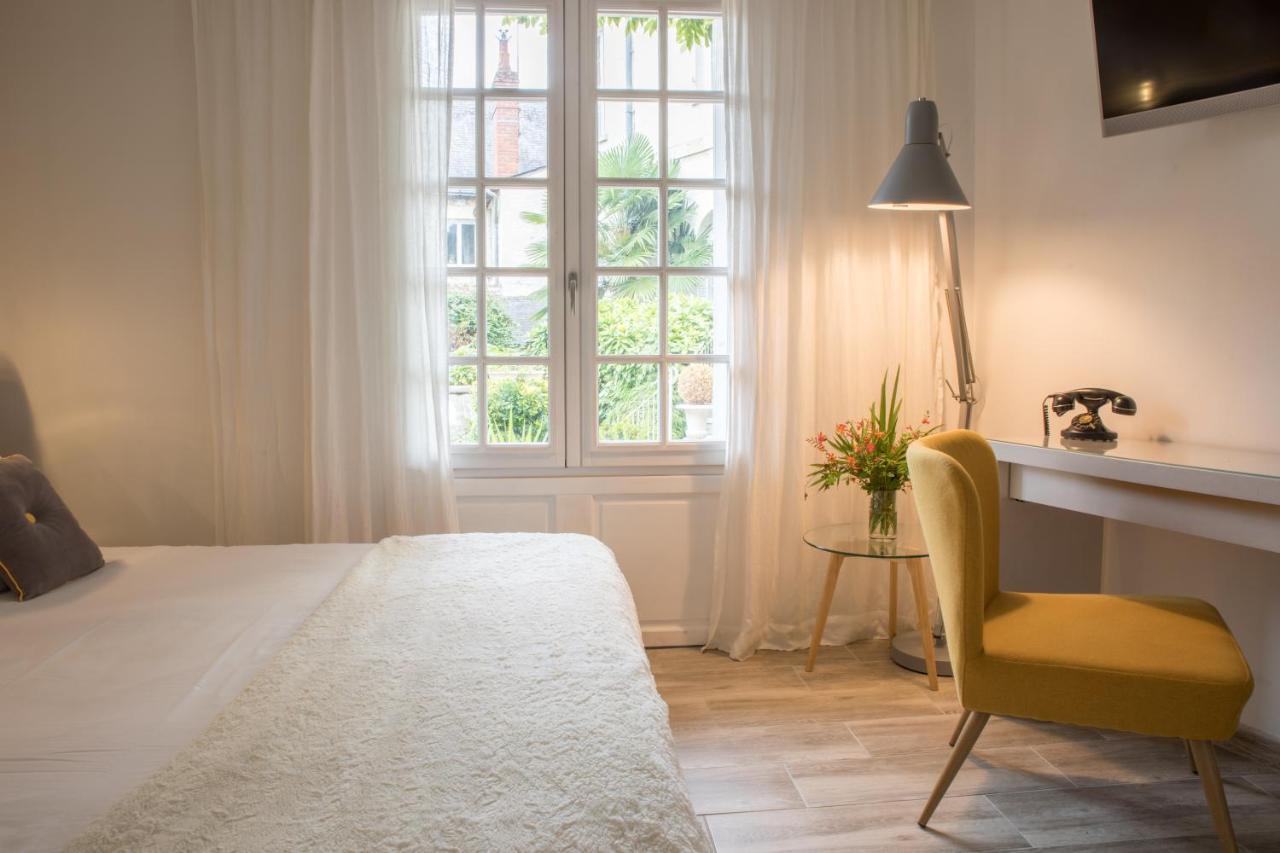 Hotel Le Plantagenet Chinon Esterno foto