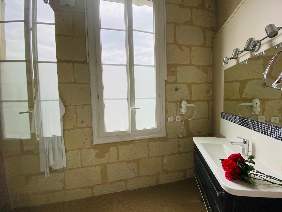 Hotel Le Plantagenet Chinon Esterno foto