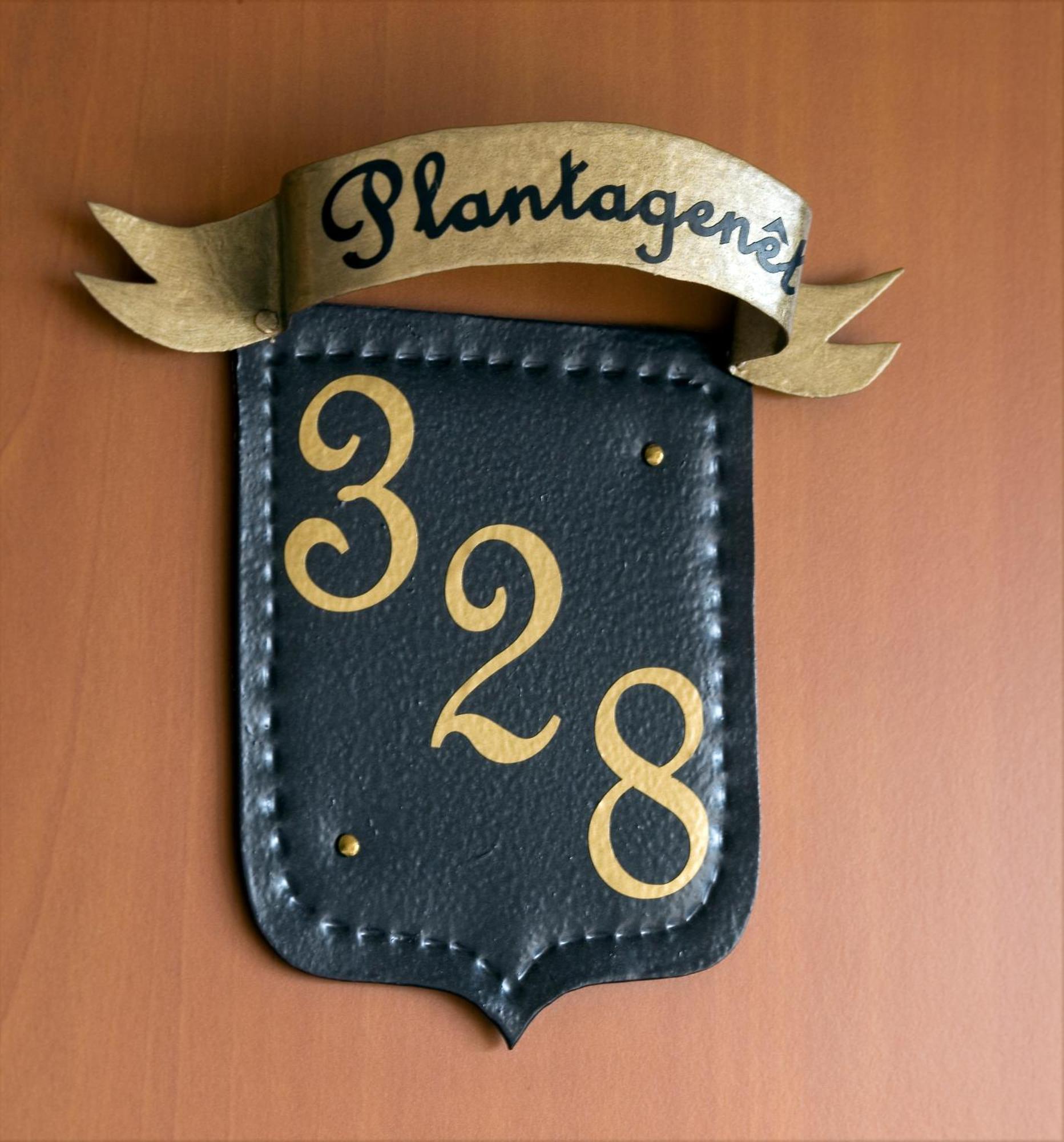 Hotel Le Plantagenet Chinon Esterno foto