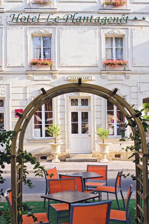 Hotel Le Plantagenet Chinon Esterno foto